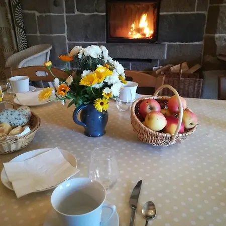 Ferme De La Motte Bed & Breakfast Le Mesnil-Gilbert